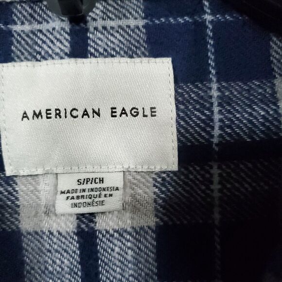 American Eagle Women's Boyfriend Fit Flannel Shirt - Size Small - Blue/White - Picture 3 of 16